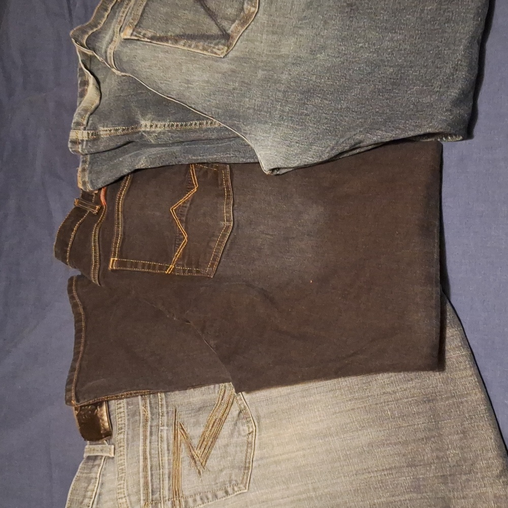 3 pairs of men's size 36 jeans